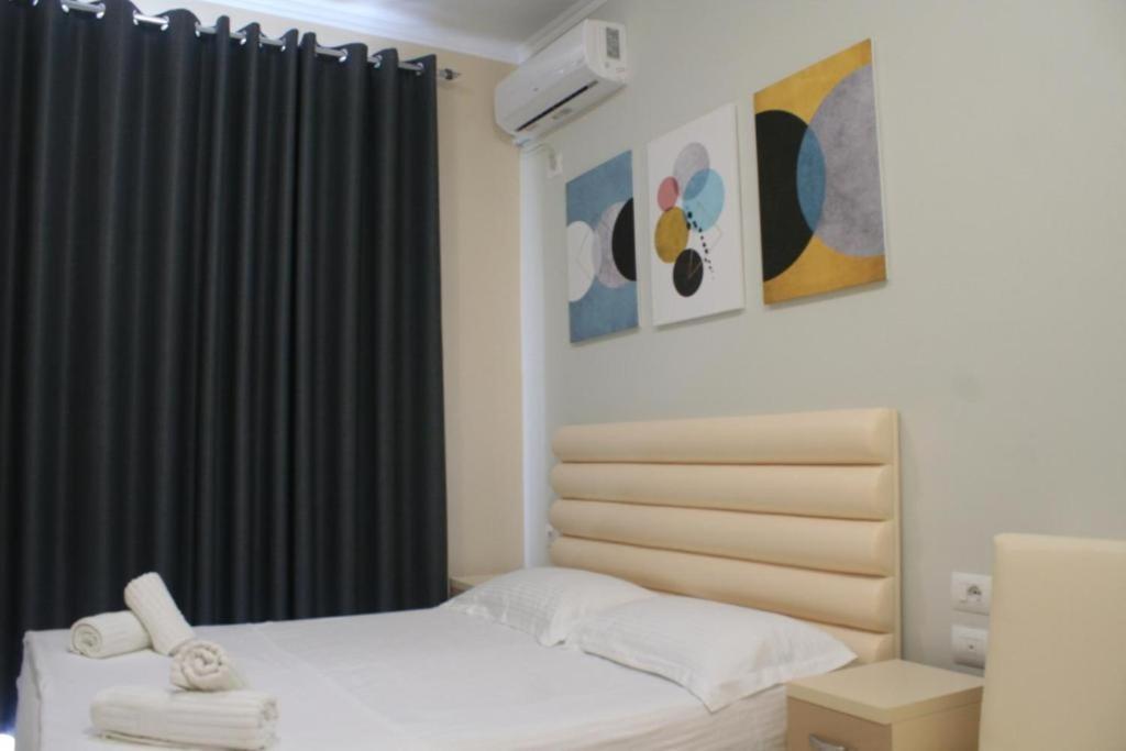 Apartments In Potam Хімара Екстер'єр фото